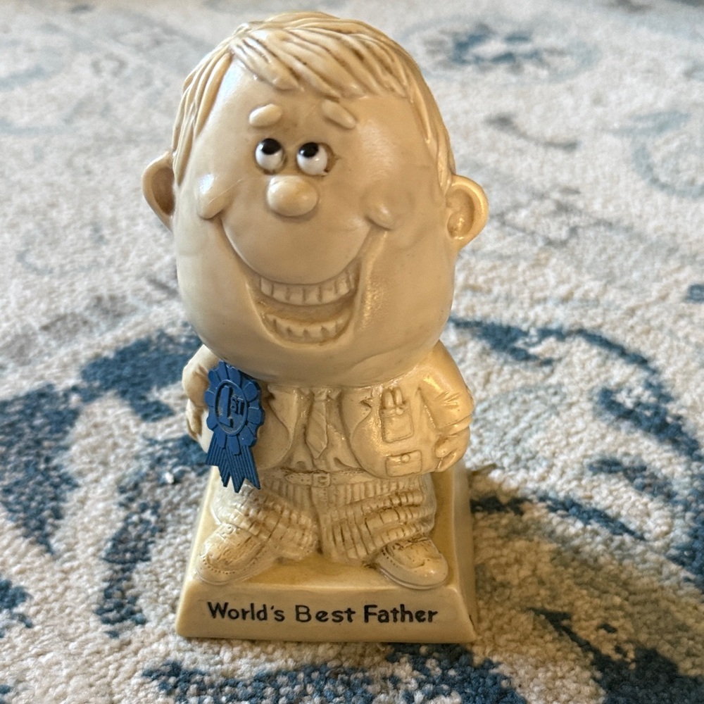 Charming Vintage Cream 'World's Best Father' Figurine